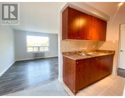 4 - 127 SCARLETT ROAD, Toronto, Ontario