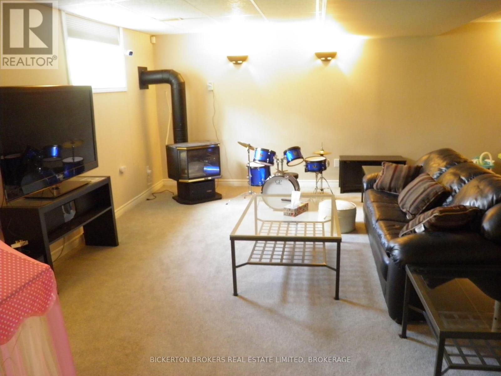 21 Frederick St Street, Lansdowne Village, Ontario  K0E 1L0 - Photo 39 - X13671872