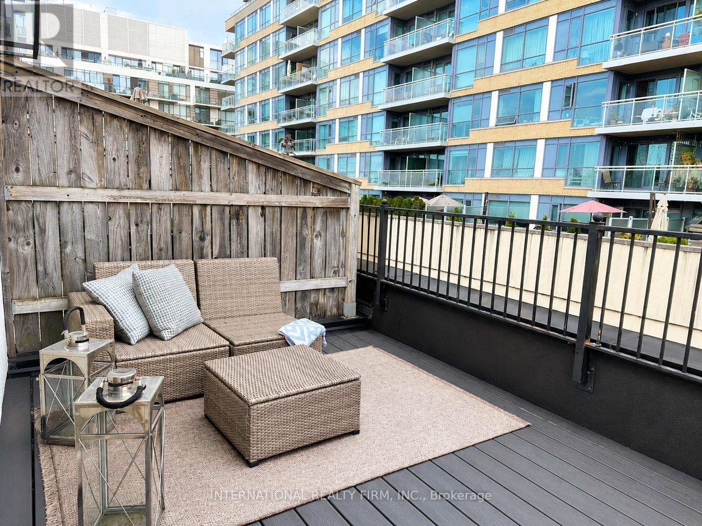16 - 1970 Bloor Street W, Toronto, Ontario  M6P 3K9 - Photo 17 - W13689818