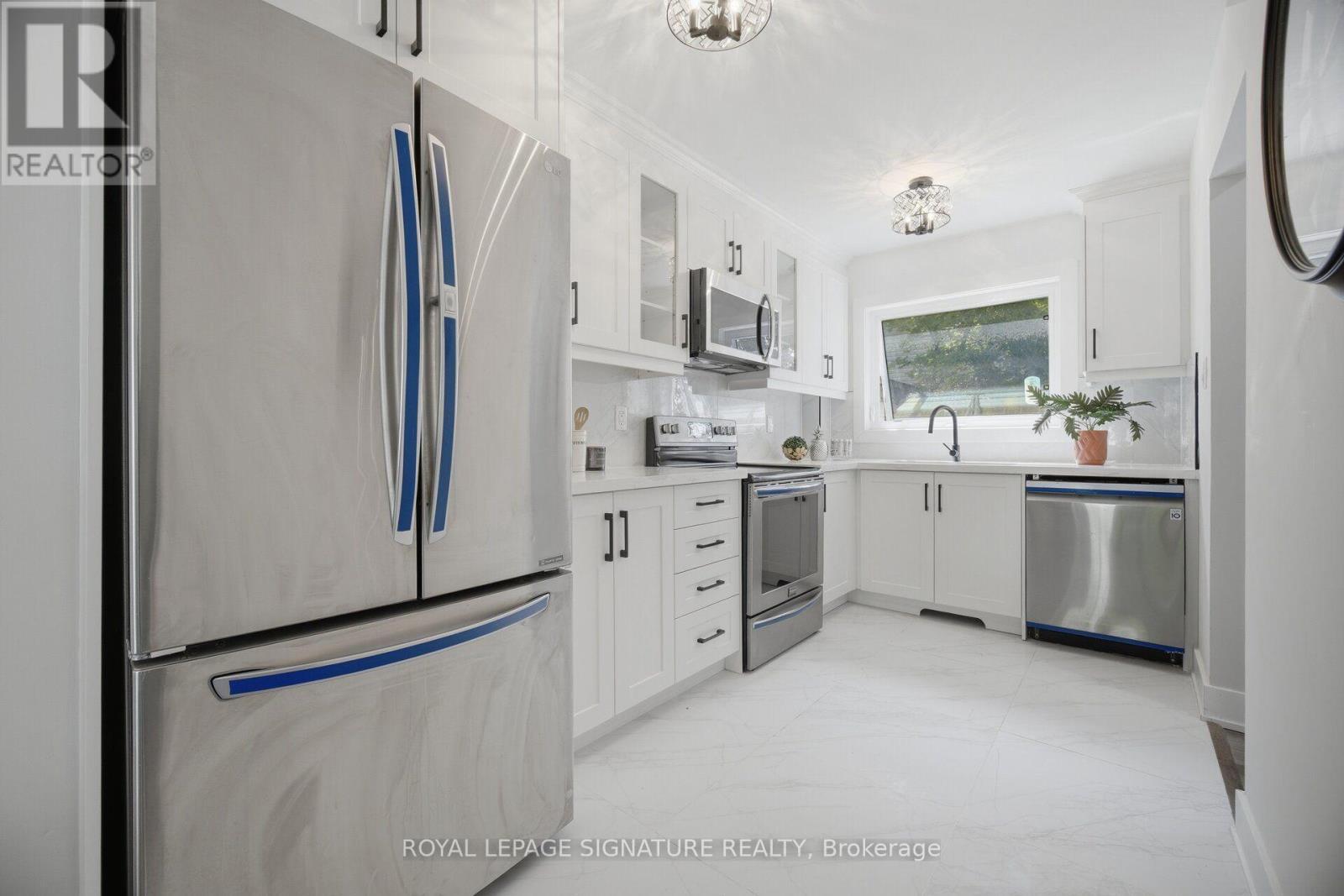 1345 Playford Road, Mississauga, Ontario  L5J 3V9 - Photo 8 - W13692834