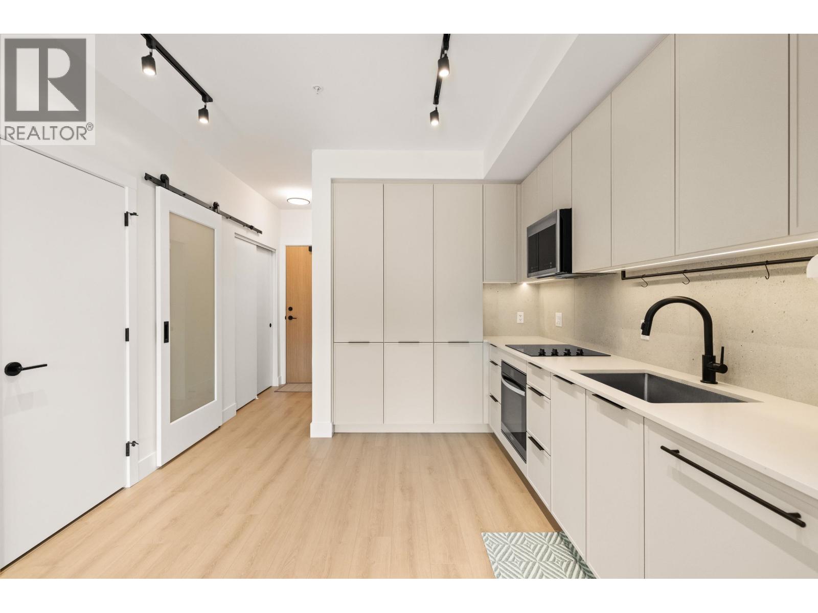 207 3055 Murray Street, Port Moody, British Columbia  V3H 0P4 - Photo 6 - R3156753