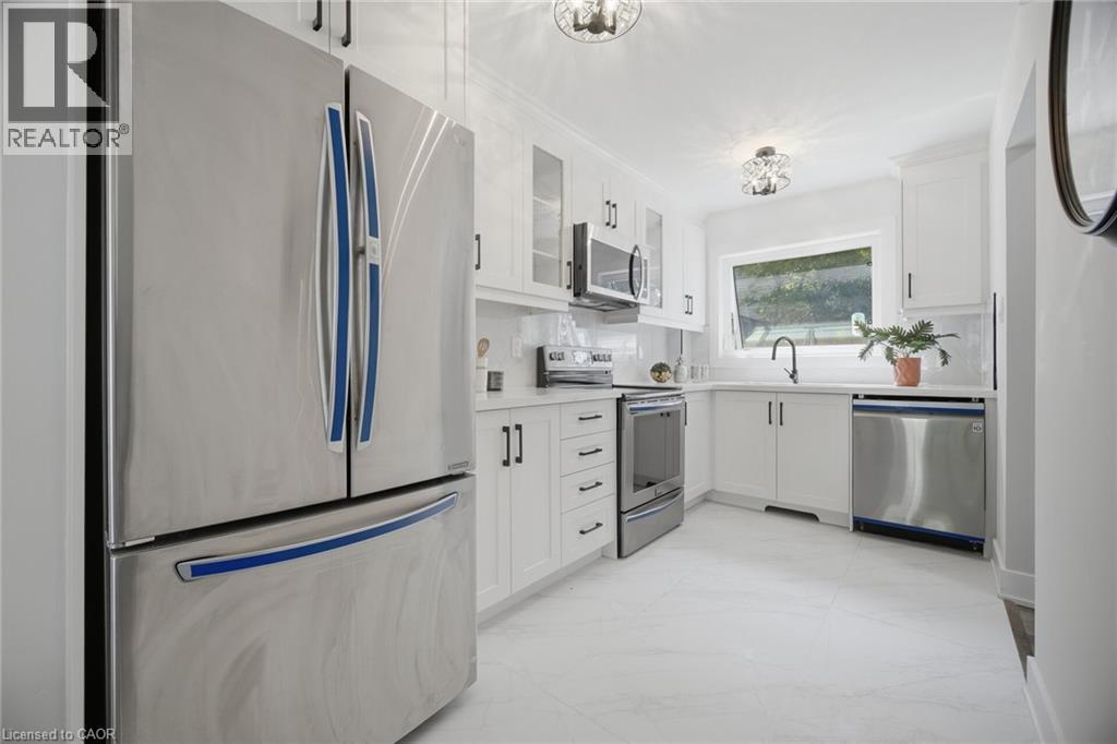 1345 PLAYFORD Road, Mississauga, Ontario