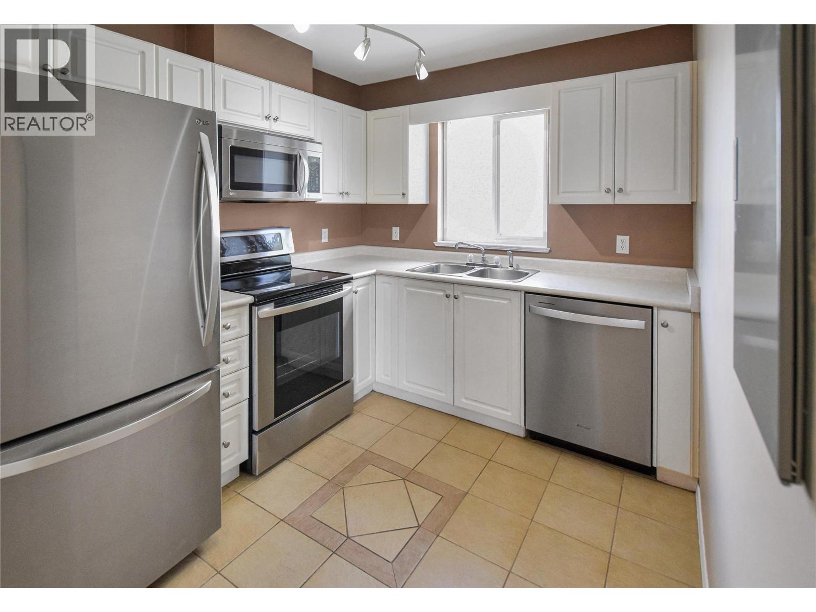 1004 23rd Ave N Unit# 219, Cranbrook, British Columbia  V1C 6P9 - Photo 14 - 10390518