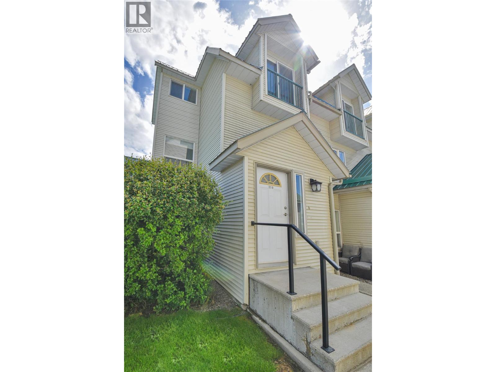 1004 23rd Ave N Unit# 219, Cranbrook, British Columbia  V1C 6P9 - Photo 2 - 10390518