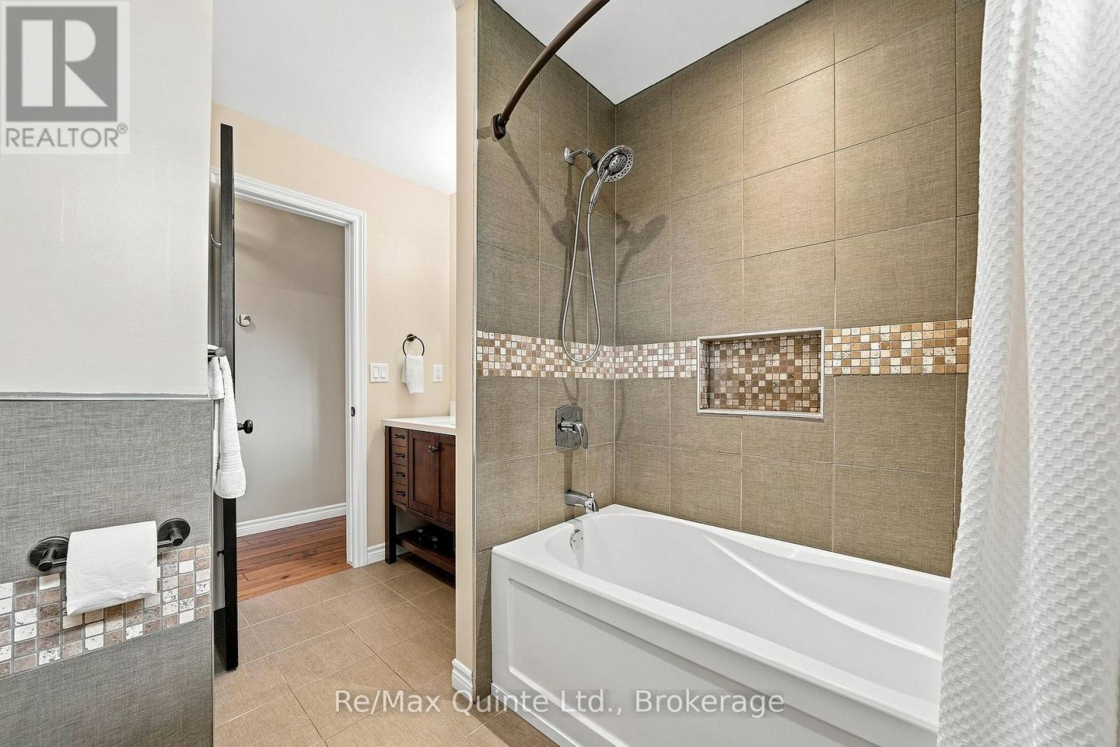147 Jeffrey Drive, Quinte West, Ontario  K8V 5P8 - Photo 31 - X13693658