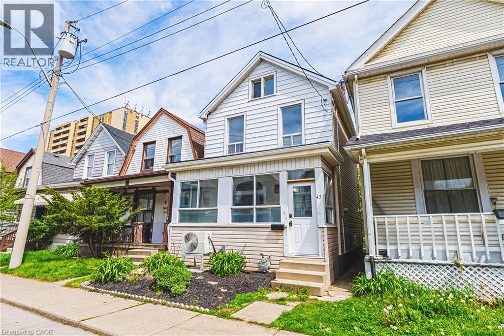 43 HARVEY Street, Hamilton, Ontario