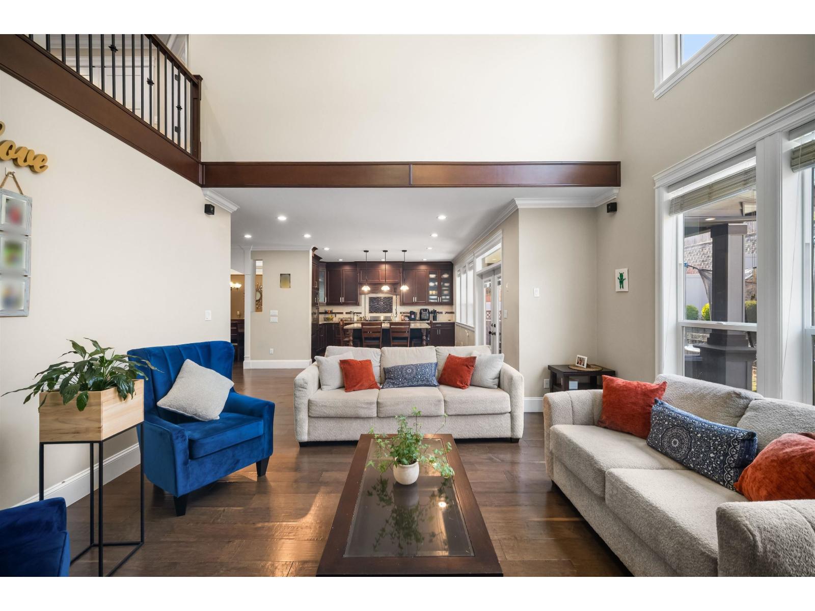 2343 Merlot Boulevard, Abbotsford, British Columbia  V4X 0A6 - Photo 2 - R3128858