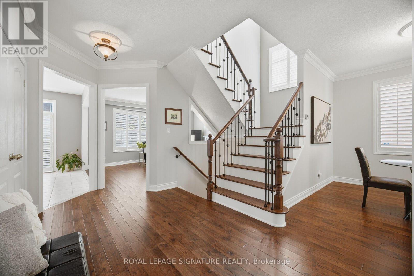 2215 Lapsley Crescent, Oakville, Ontario  L6M 4V2 - Photo 11 - W13693644