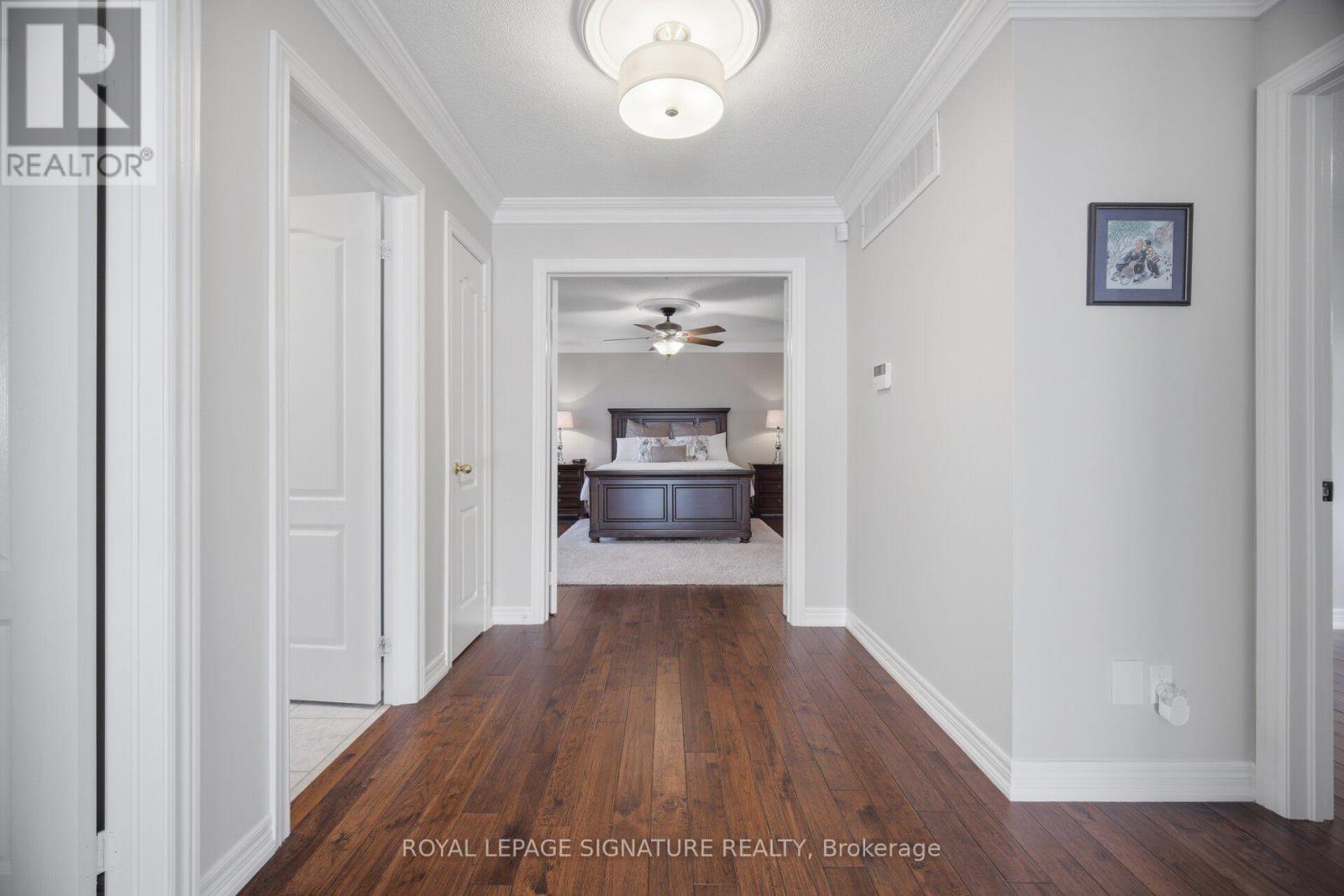 2215 Lapsley Crescent, Oakville, Ontario  L6M 4V2 - Photo 12 - W13693644