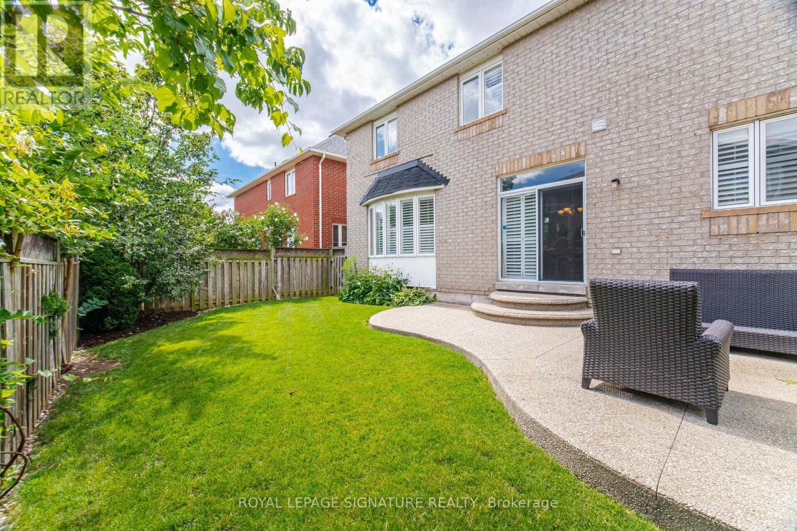 2215 Lapsley Crescent, Oakville, Ontario  L6M 4V2 - Photo 24 - W13693644