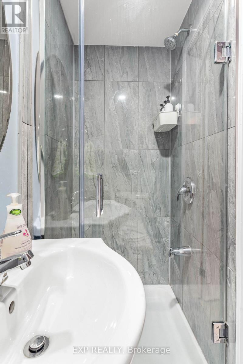 4 Magdalene Crescent, Brampton, Ontario  L6Z 0G9 - Photo 29 - W13693656
