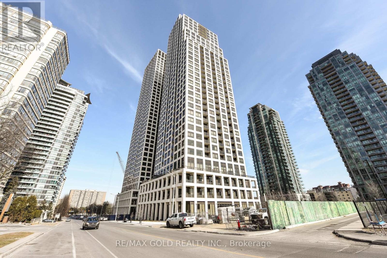 3209 - 36 ELM DRIVE, Mississauga, Ontario