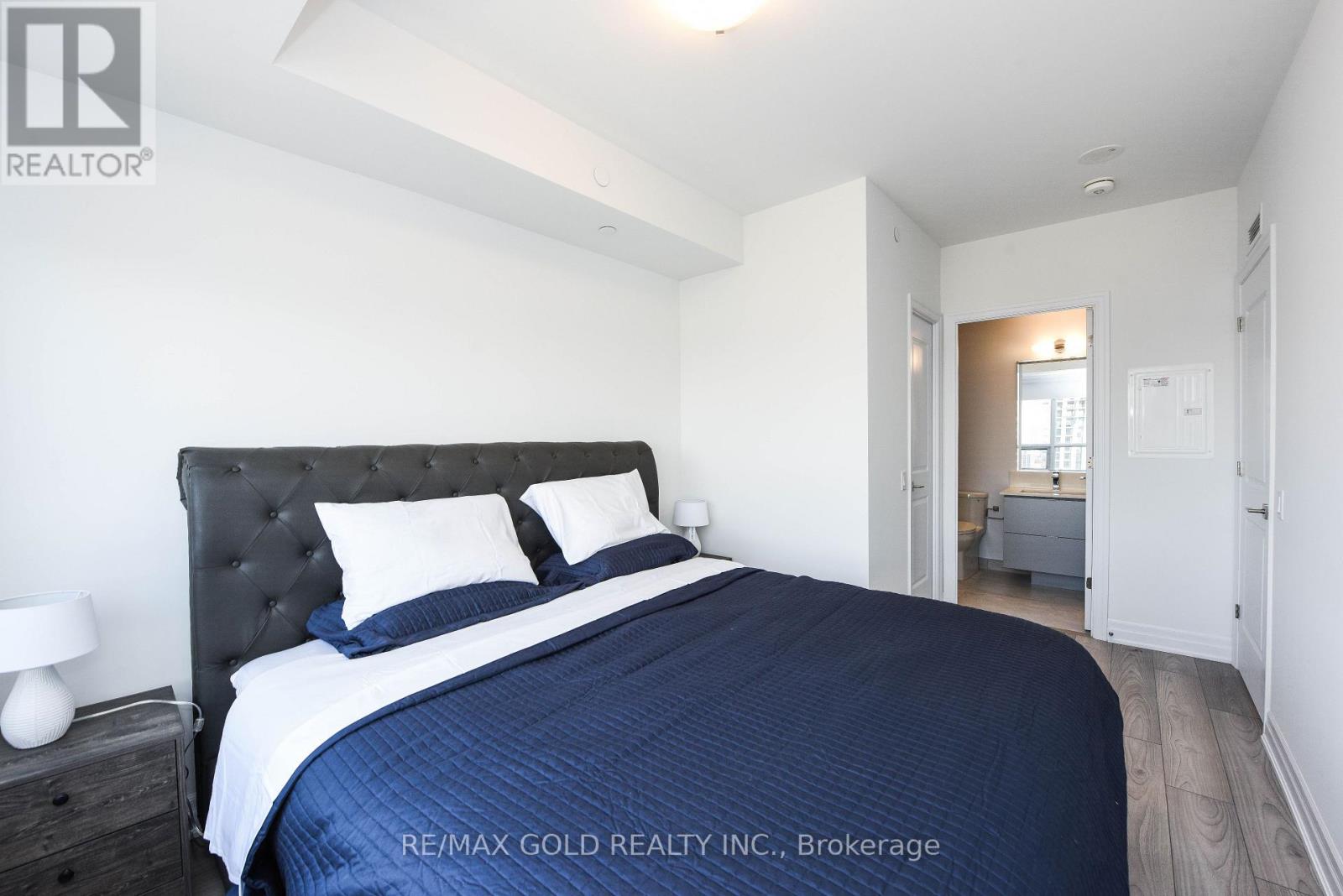 3209 - 36 Elm Drive, Mississauga, Ontario  L5B 1L9 - Photo 28 - W13689128