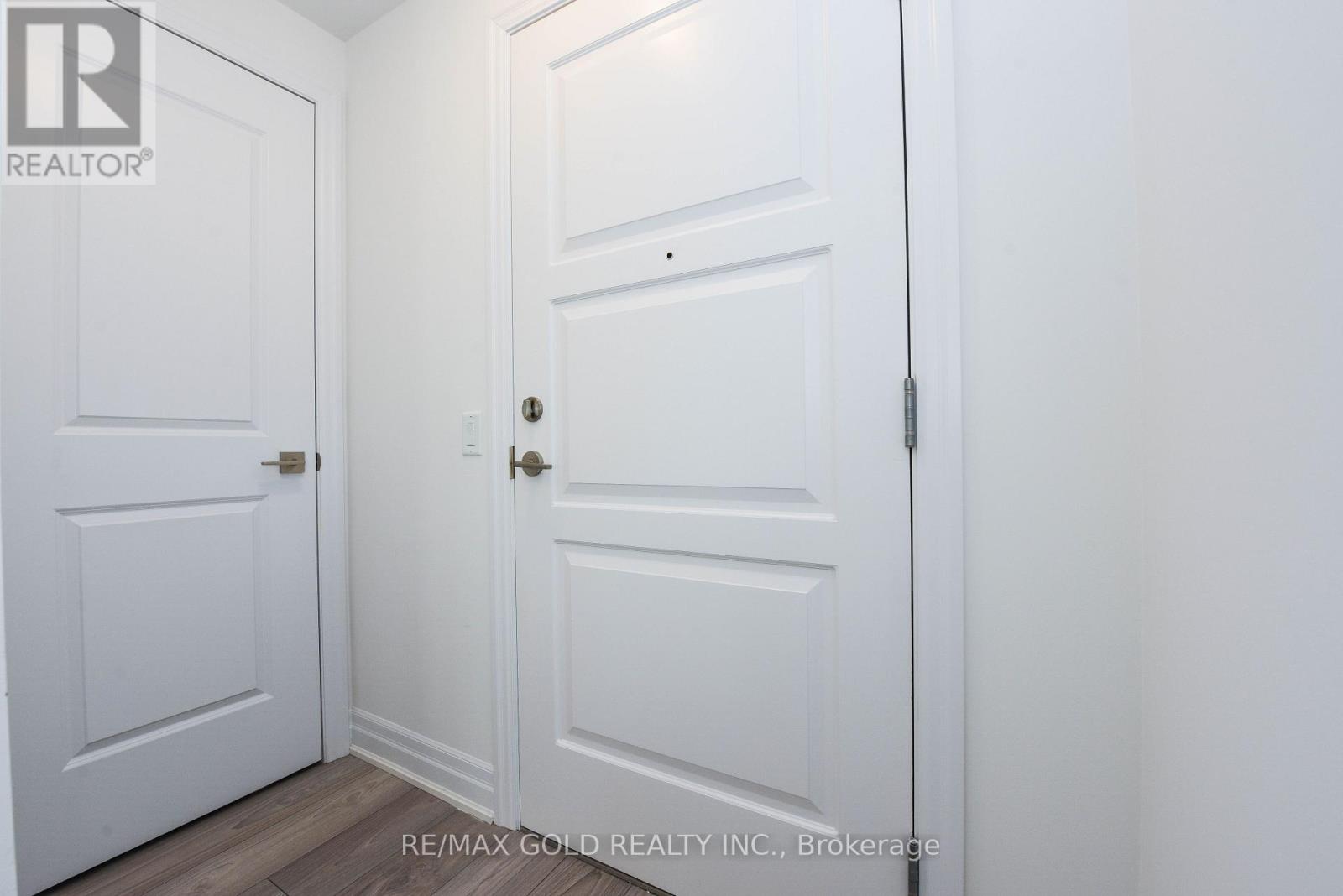 3209 - 36 Elm Drive, Mississauga, Ontario  L5B 1L9 - Photo 10 - W13689128
