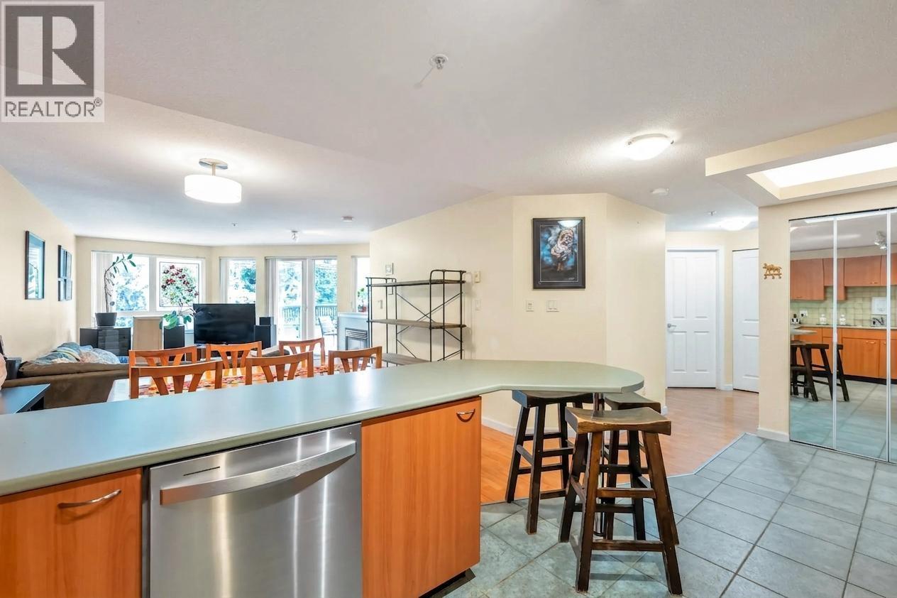 A304 2099 Lougheed Highway, Port Coquitlam, British Columbia  V3B 1A8 - Photo 5 - R3157048