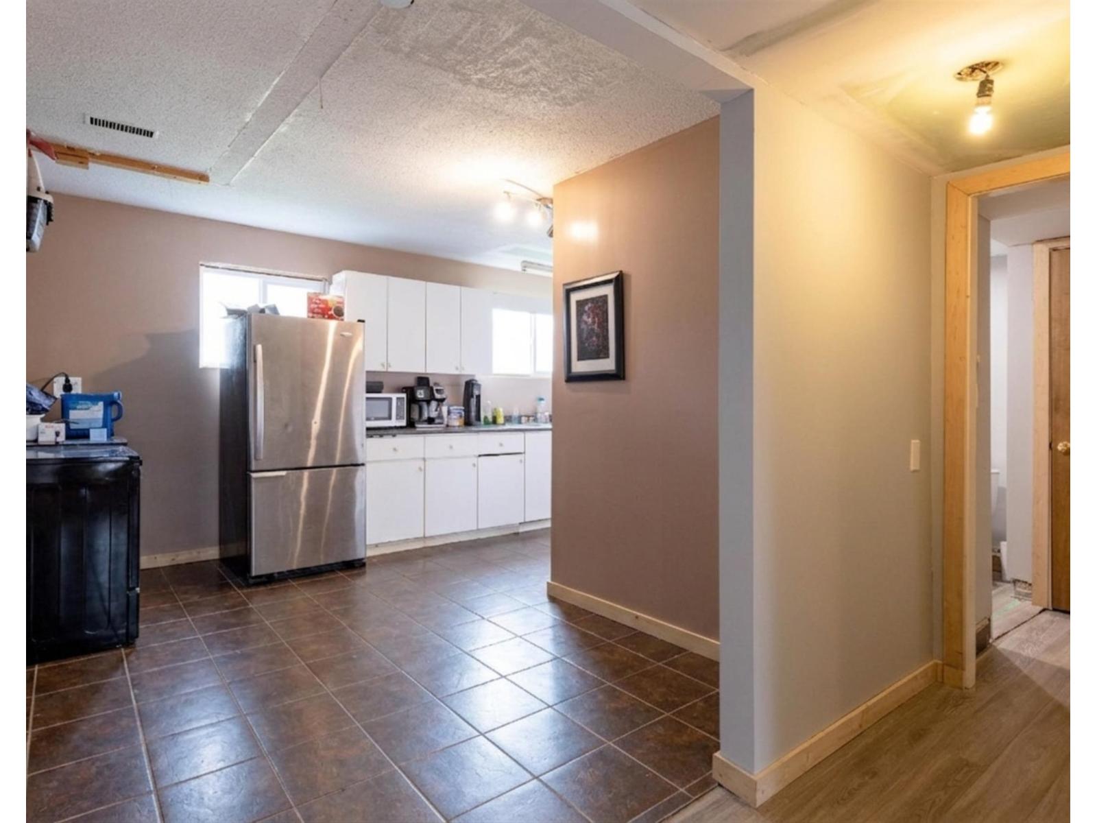7570 May Street, Mission, British Columbia  V2V 3E1 - Photo 11 - R3129664