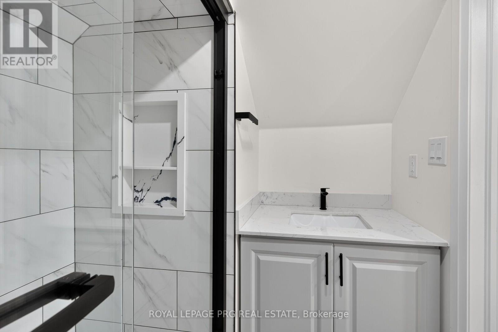 29 Mckinstry Street, Hamilton, Ontario  L8L 6C2 - Photo 31 - X13693690