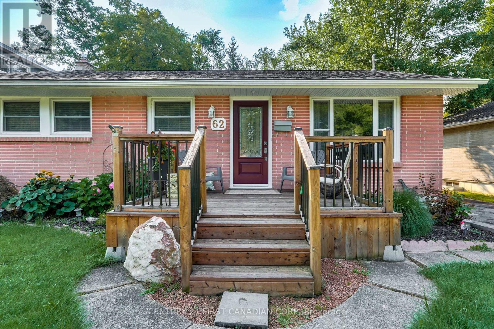 62 Thorncrest Crescent, London South, Ontario  N6J 1K3 - Photo 2 - X13681620