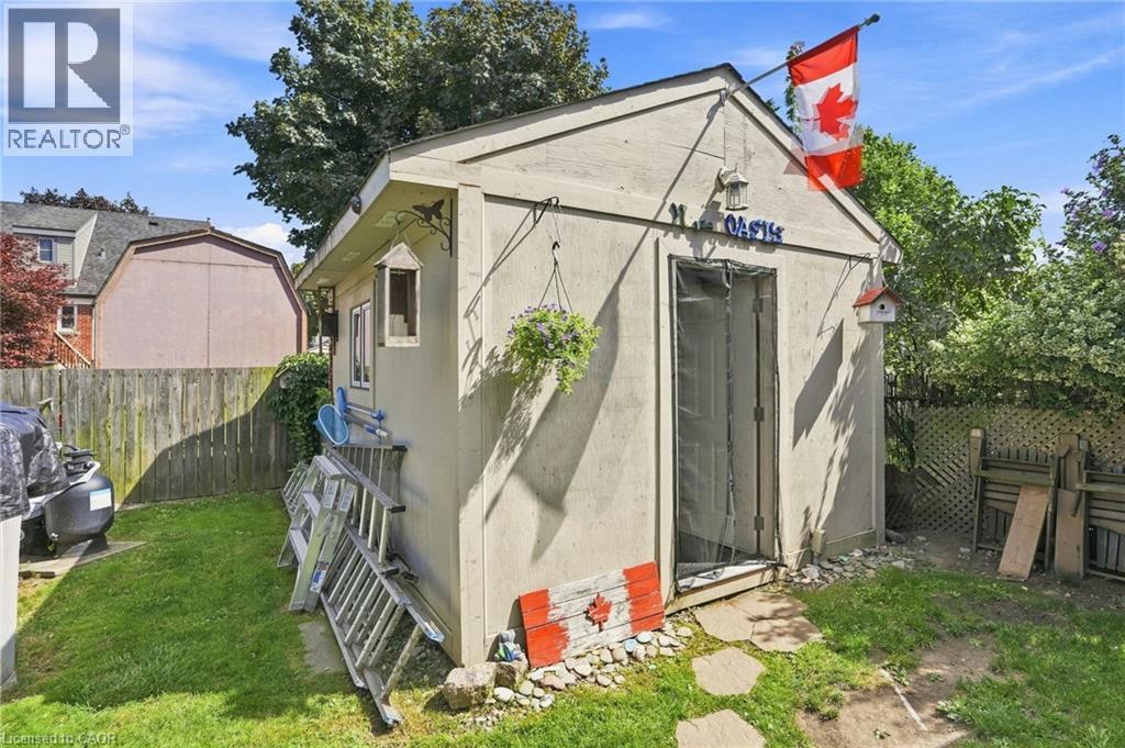 111 Sharon Avenue, Hamilton, Ontario  L8T 1E4 - Photo 33 - 40856553