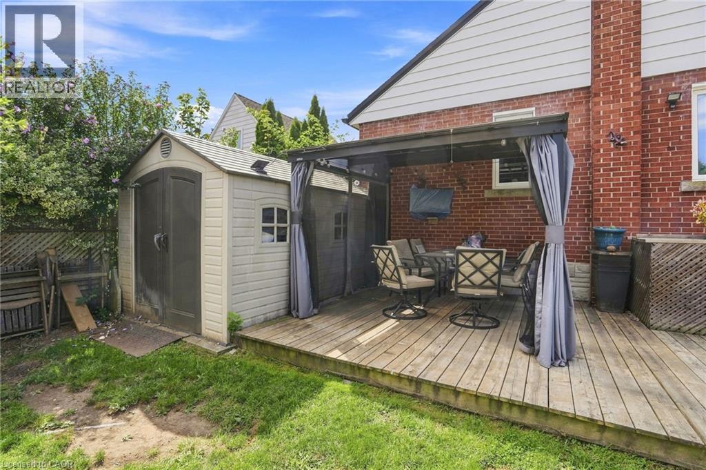 111 Sharon Avenue, Hamilton, Ontario  L8T 1E4 - Photo 34 - 40856553
