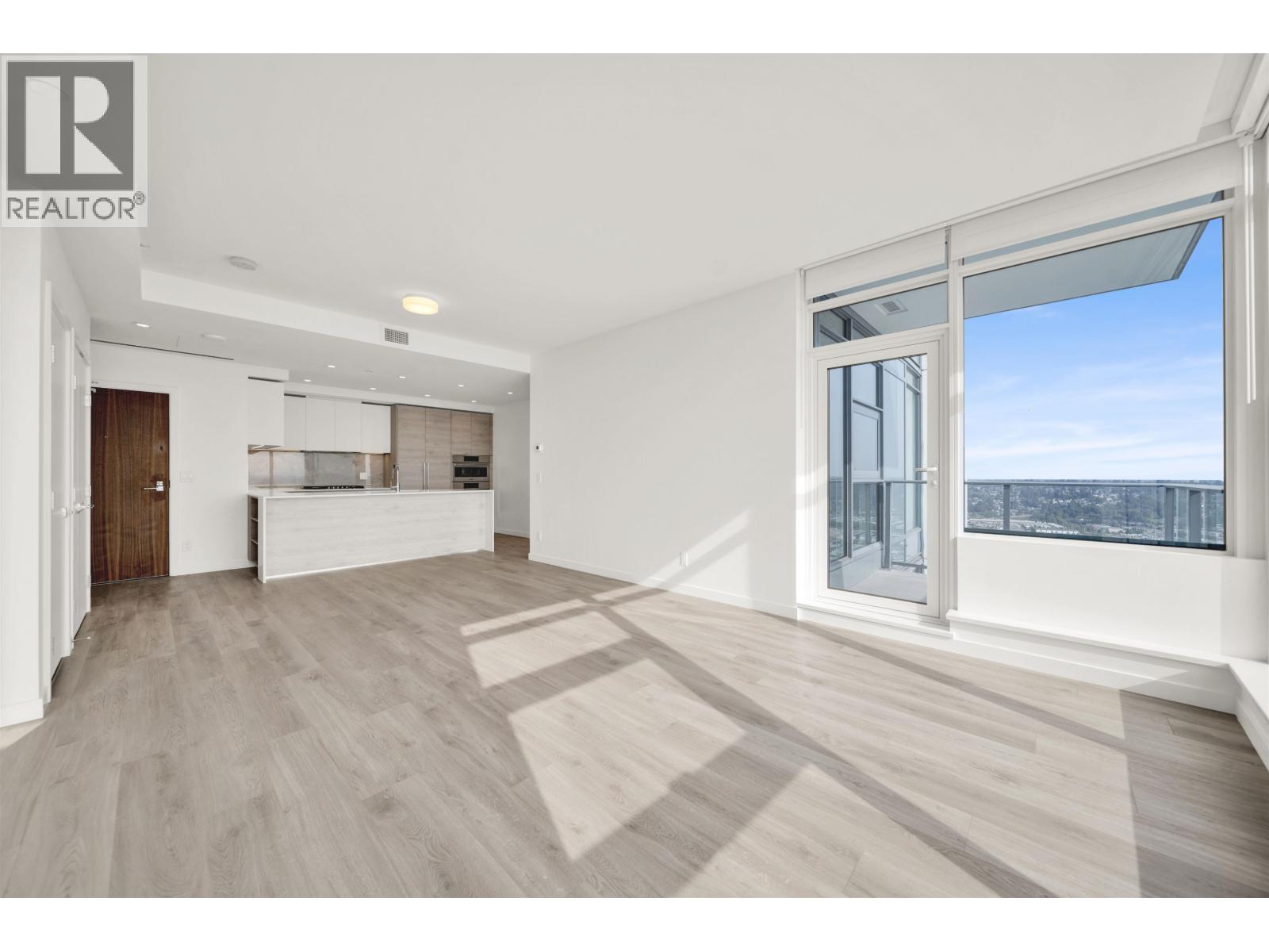 4701 680 Quayside Drive, New Westminster, British Columbia  V3M 0P2 - Photo 2 - R3155860