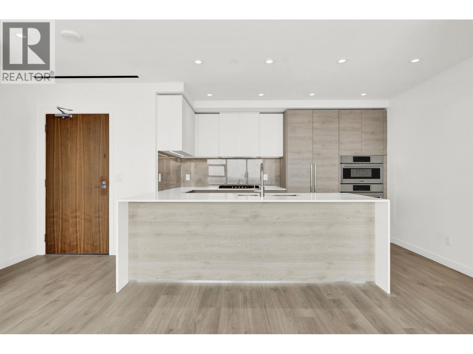 4701 680 QUAYSIDE DRIVE, New Westminster, British Columbia