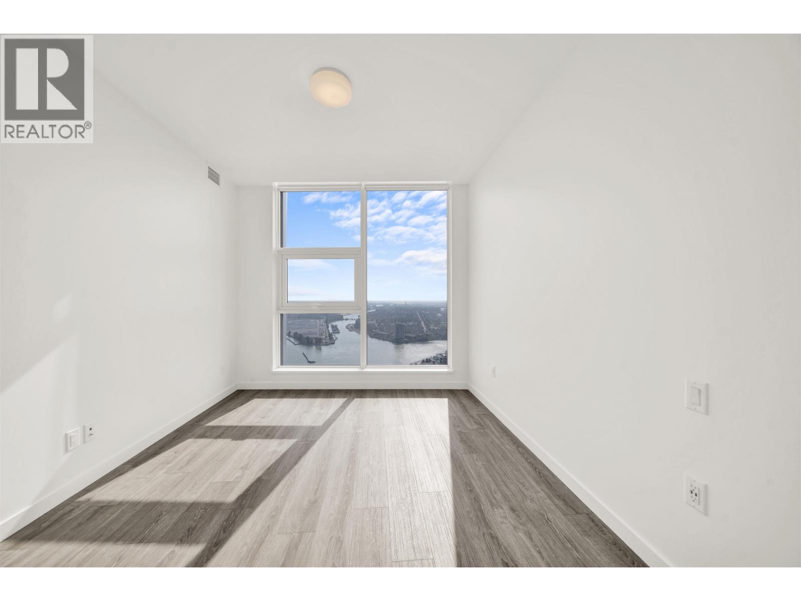 5001 680 Quayside Drive, New Westminster, British Columbia  V3M 0P2 - Photo 12 - R3155919