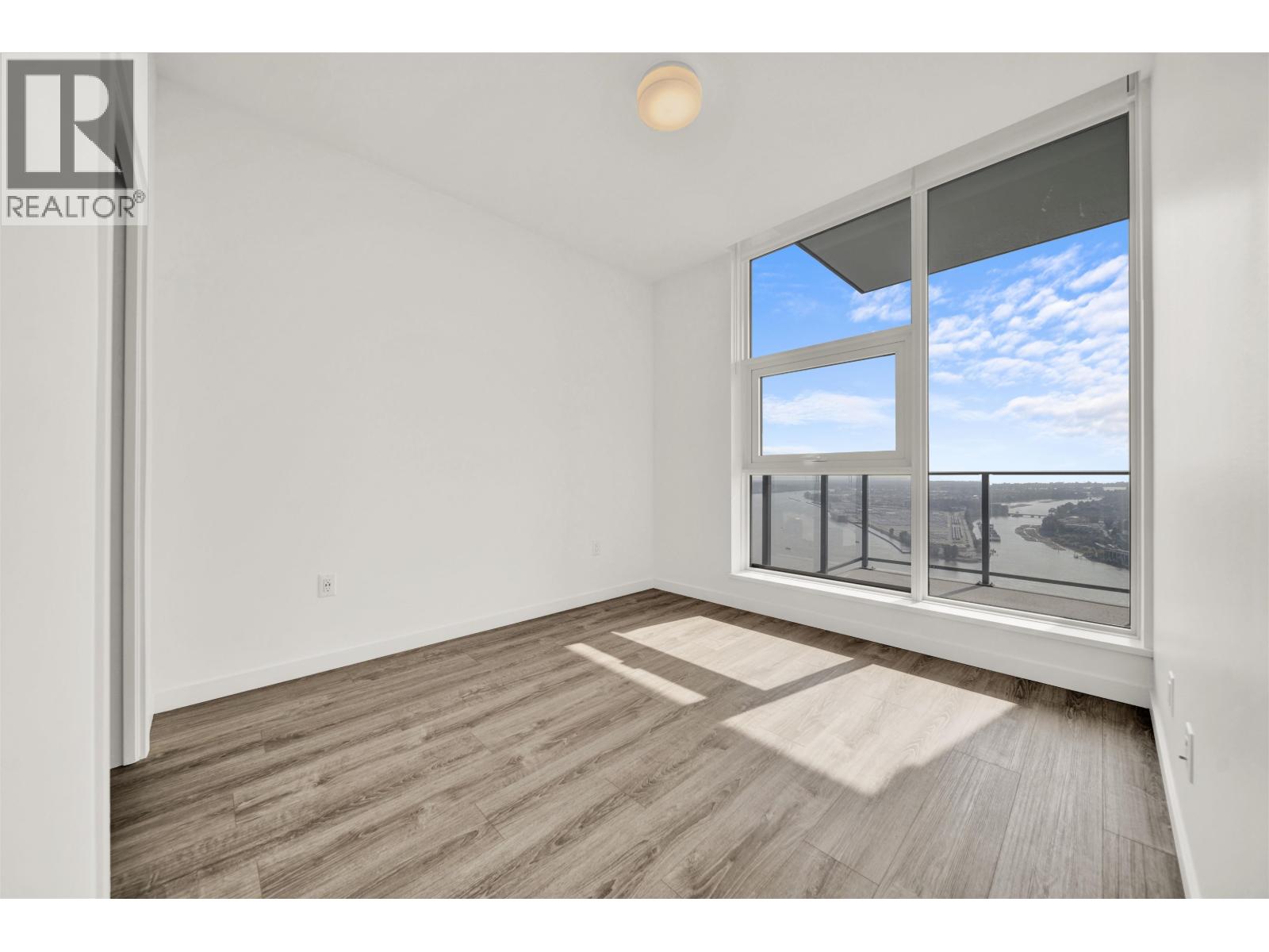 5001 680 Quayside Drive, New Westminster, British Columbia  V3M 0P2 - Photo 7 - R3155919