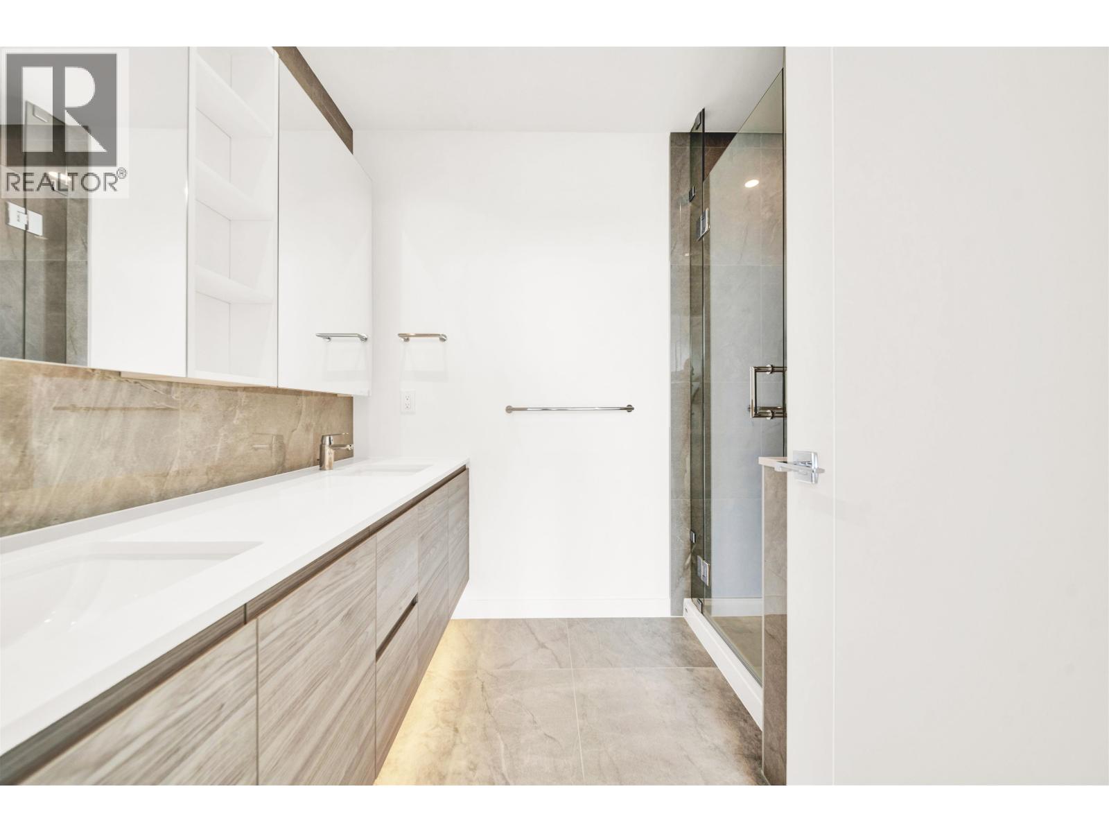 5001 680 Quayside Drive, New Westminster, British Columbia  V3M 0P2 - Photo 9 - R3155919