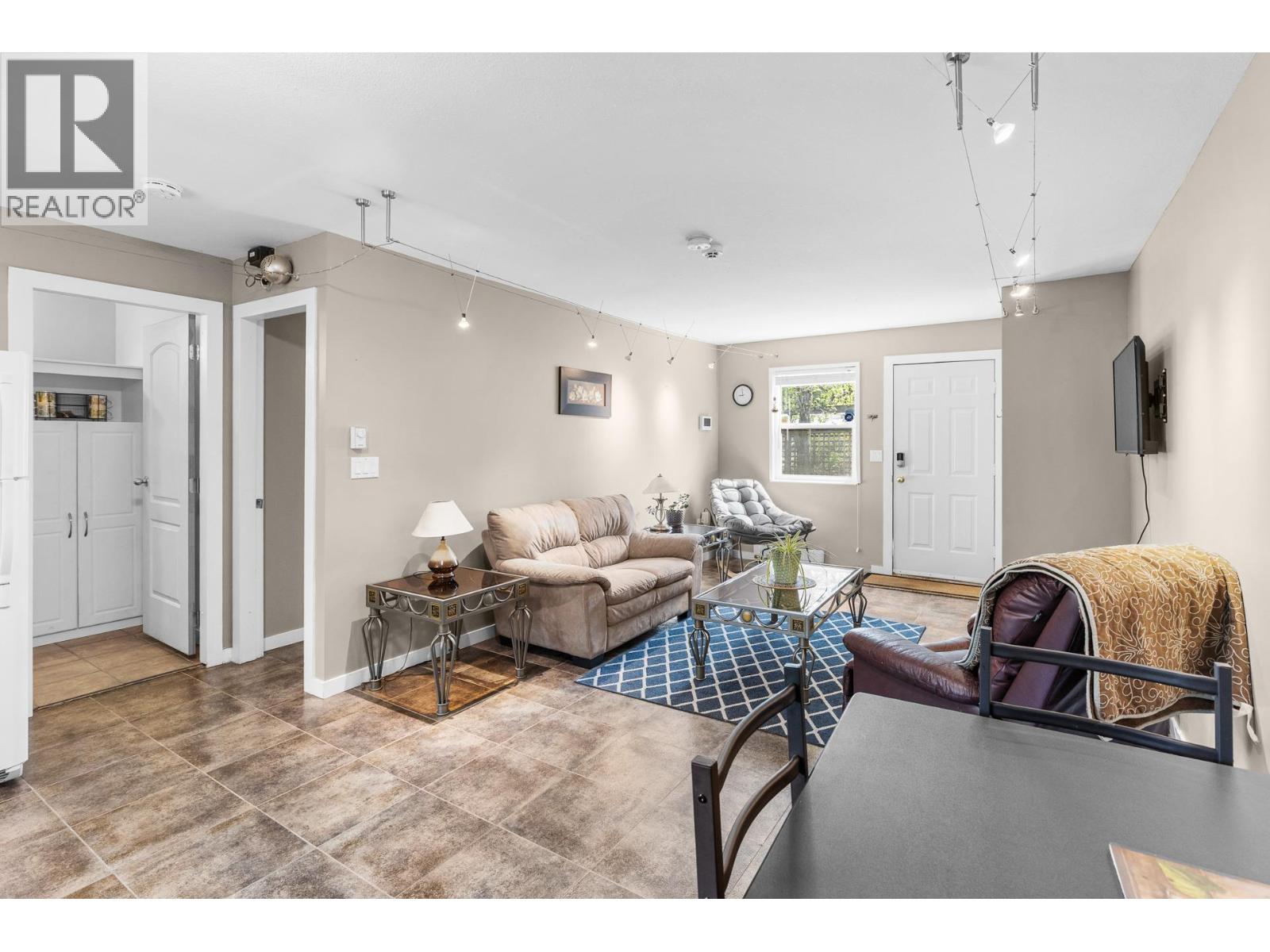 2351 Gallagher Road, Kelowna, British Columbia  V1P 1G9 - Photo 26 - 10385330