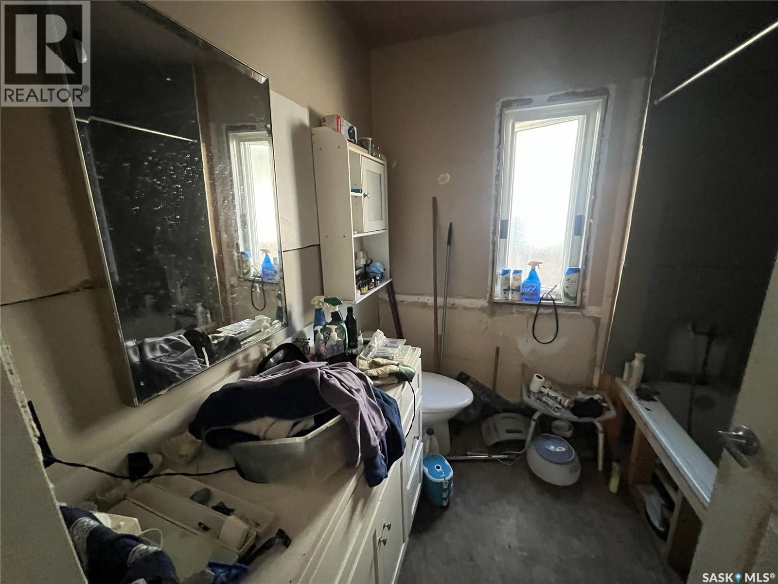 720 3rd Avenue N, Saskatoon, Saskatchewan  S7K 2K1 - Photo 7 - SK046088