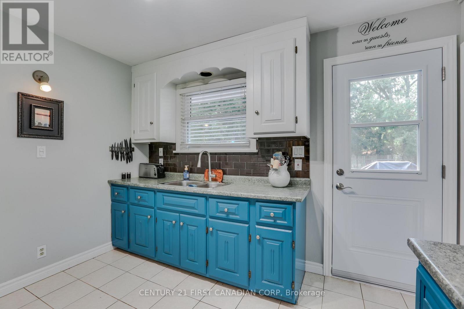 62 Thorncrest Crescent, London South, Ontario  N6J 1K3 - Photo 12 - X13681620