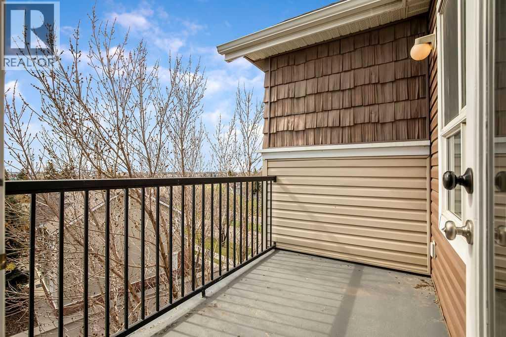4301, 73 Erin Woods Court SE, Calgary, Alberta  t2b 3v2 - Photo 19 - A2309307