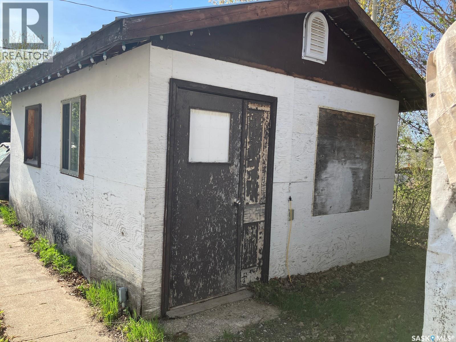 407 Railway Avenue, White Fox, Saskatchewan  S0J 3B0 - Photo 26 - SK035624