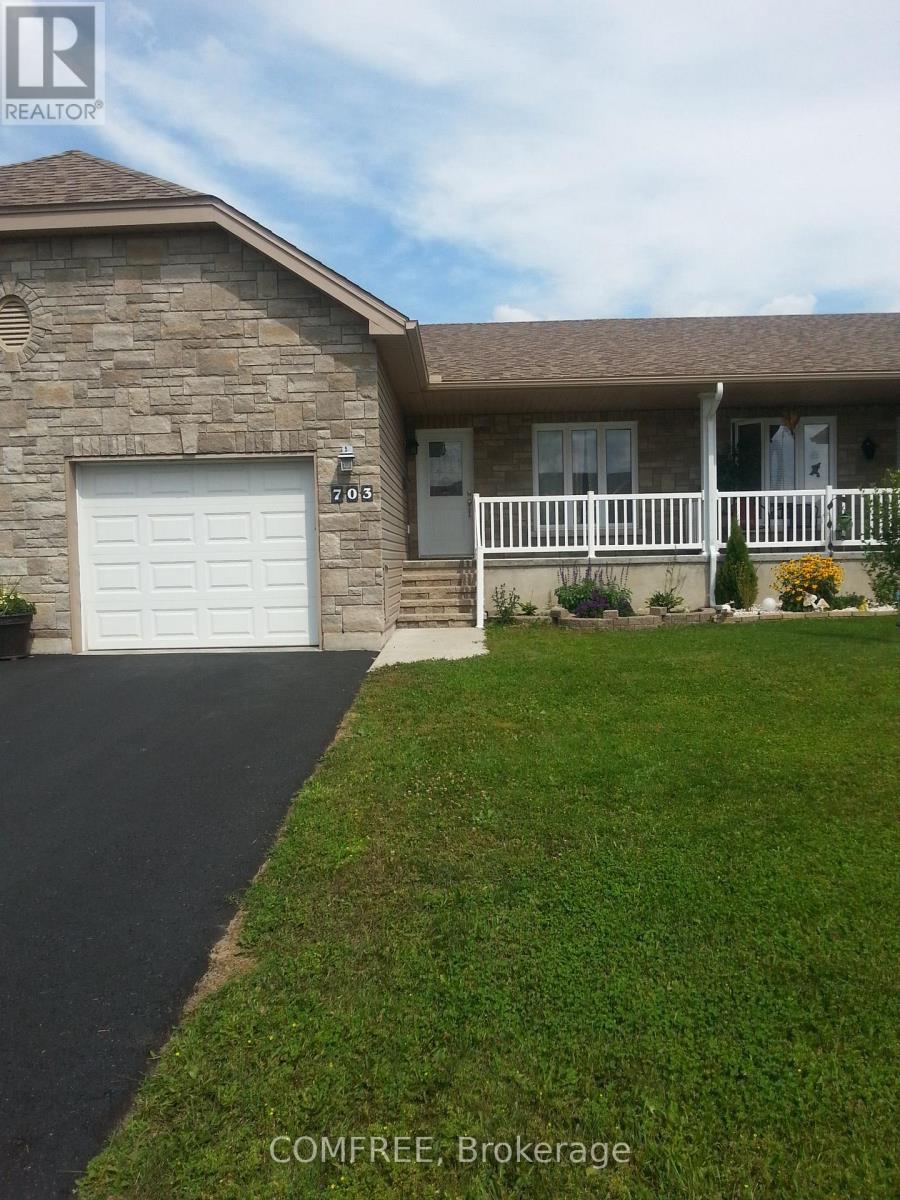 703 Aberdeen Street, Renfrew, Ontario