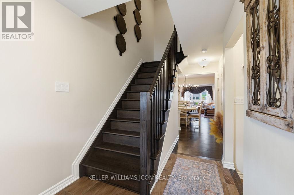 428 White Arctic Avenue, Ottawa, Ontario K2J 5Y9 - Photo 3 - X13693758