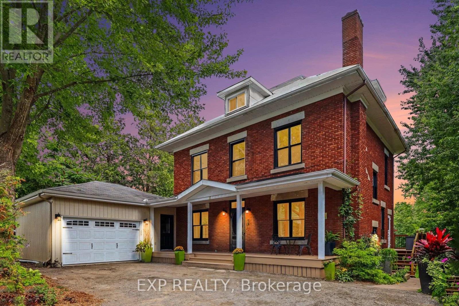 77 Mill Street, Russell, Ontario
