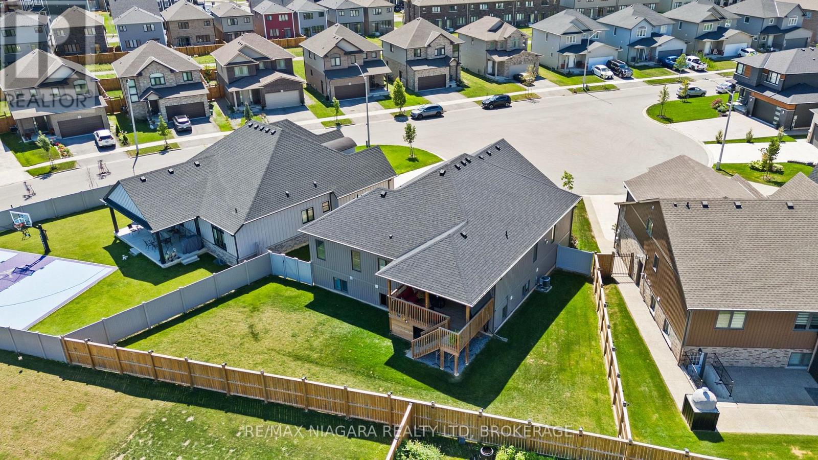 3 Delicious Court, Thorold, Ontario  L2V 0B8 - Photo 3 - X13693732