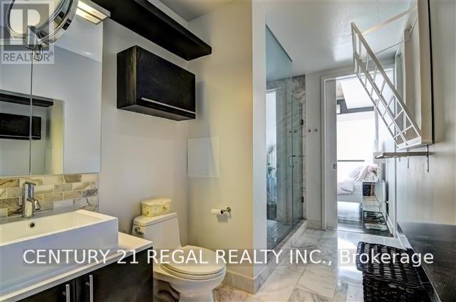 305 - 60 Bathurst Street, Toronto, Ontario M5V 2P4 - Photo 16 - C13693750