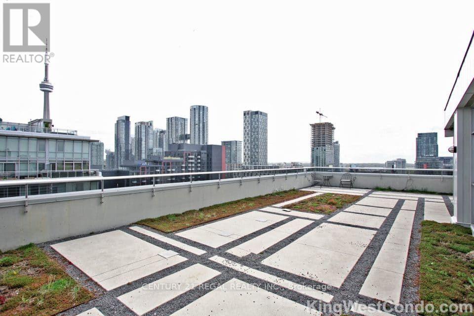 305 - 60 Bathurst Street, Toronto, Ontario M5V 2P4 - Photo 20 - C13693750