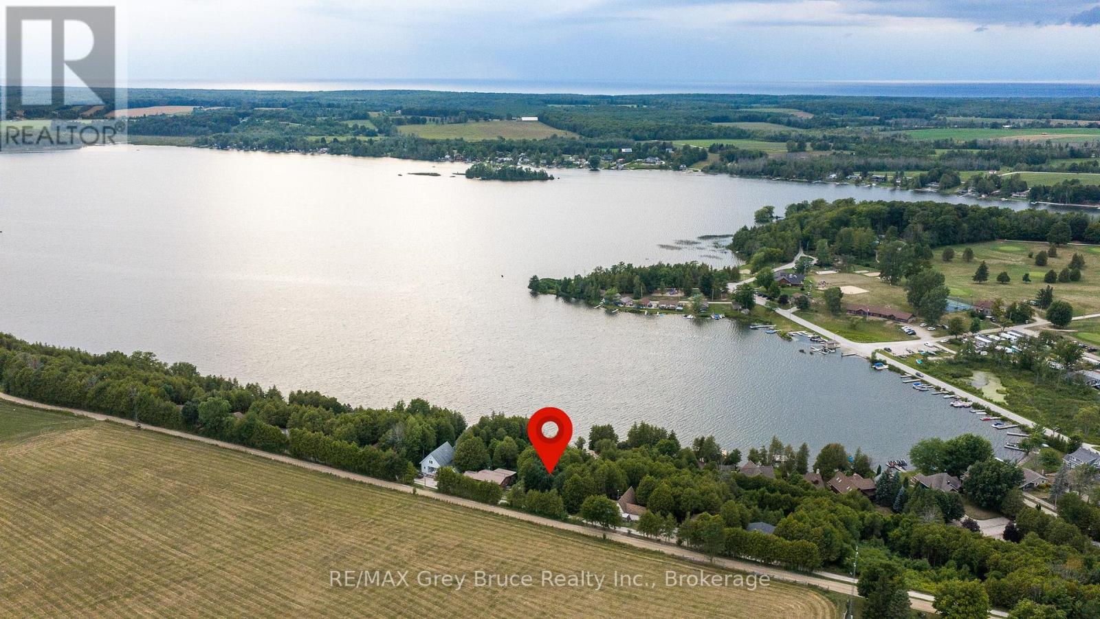 34 HILLTOP DRIVE, South Bruce Peninsula, Ontario