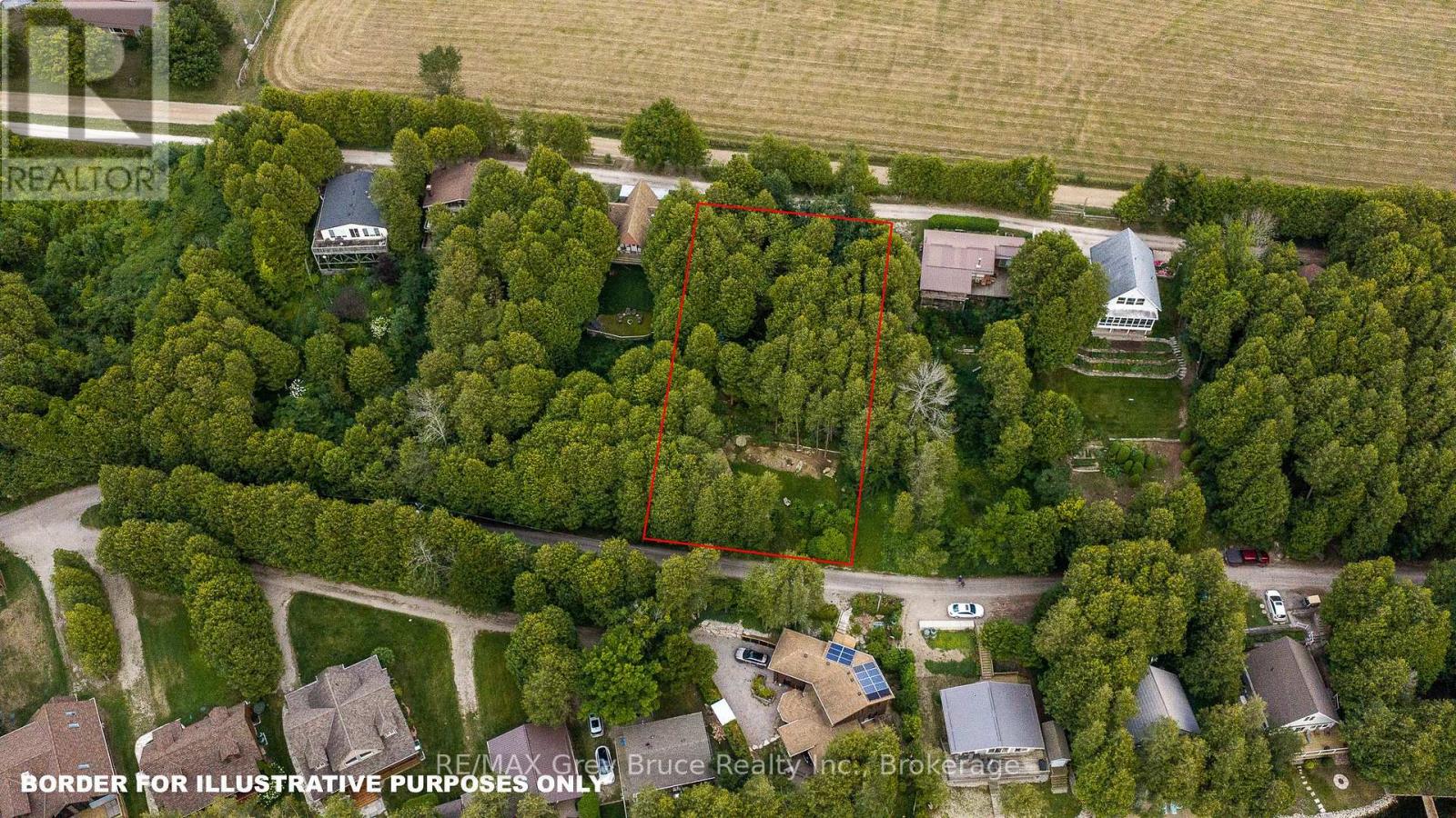 34 Hilltop Drive, South Bruce Peninsula, Ontario  N0H 1A0 - Photo 2 - X13693778
