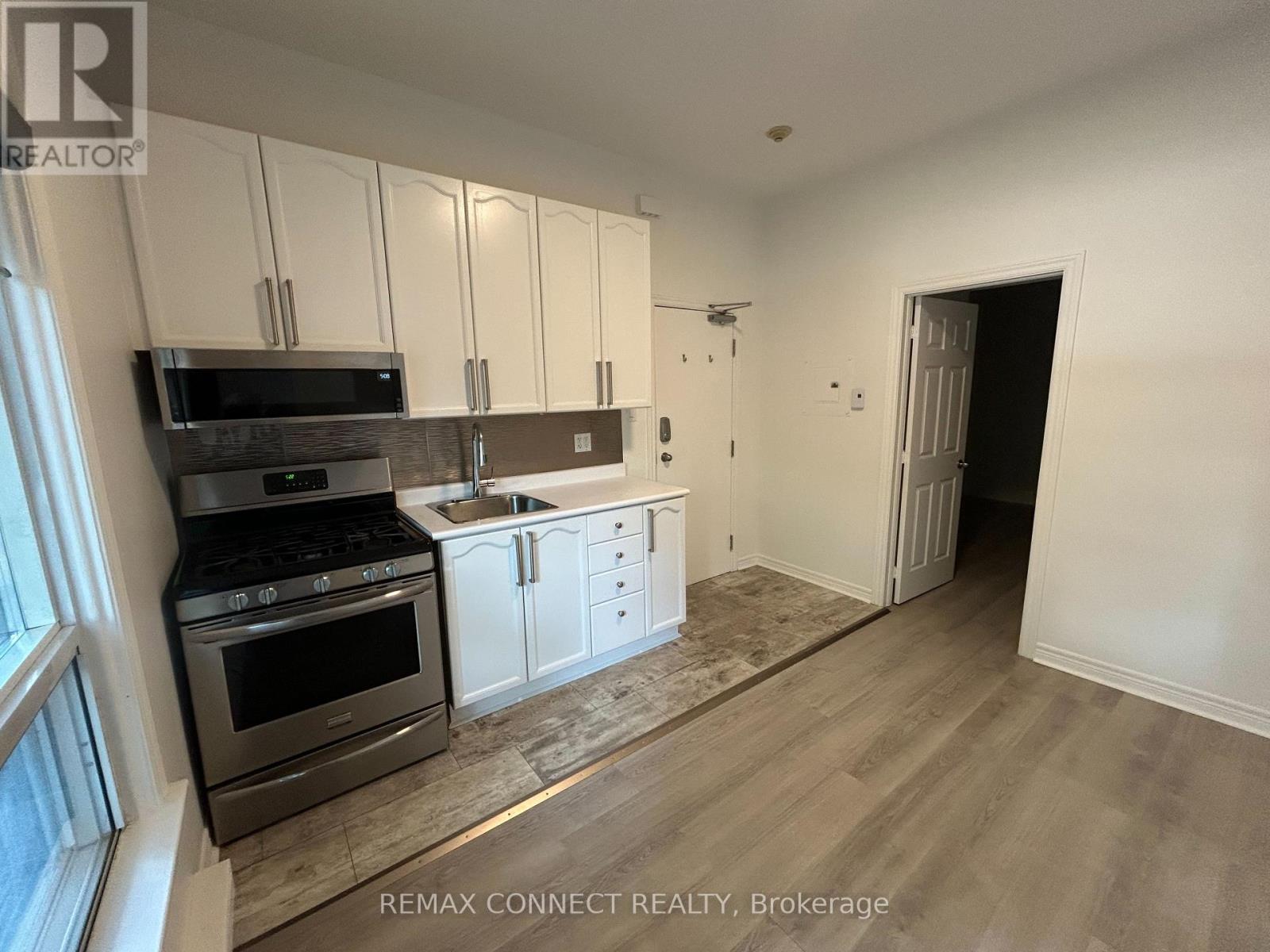 Suite 1 - 307 Pacific Avenue, Toronto, Ontario  M6P 2P8 - Photo 6 - W13693696