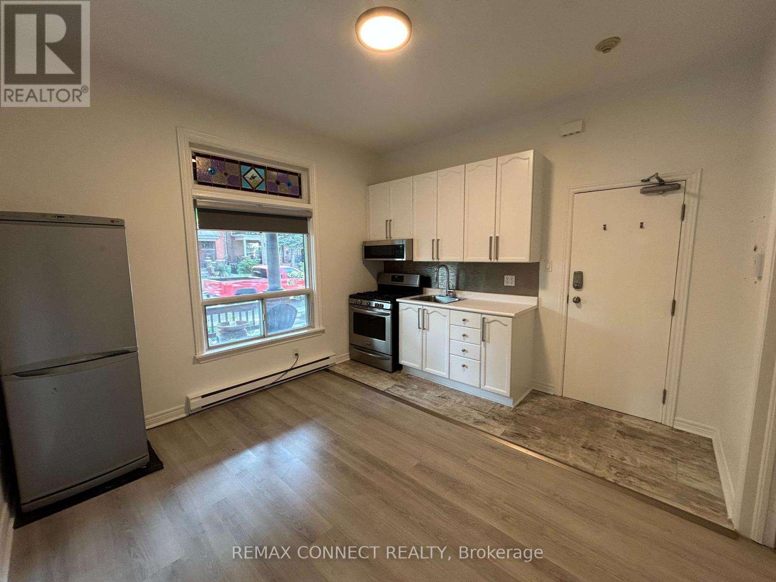 Suite 1 - 307 Pacific Avenue, Toronto, Ontario  M6P 2P8 - Photo 7 - W13693696