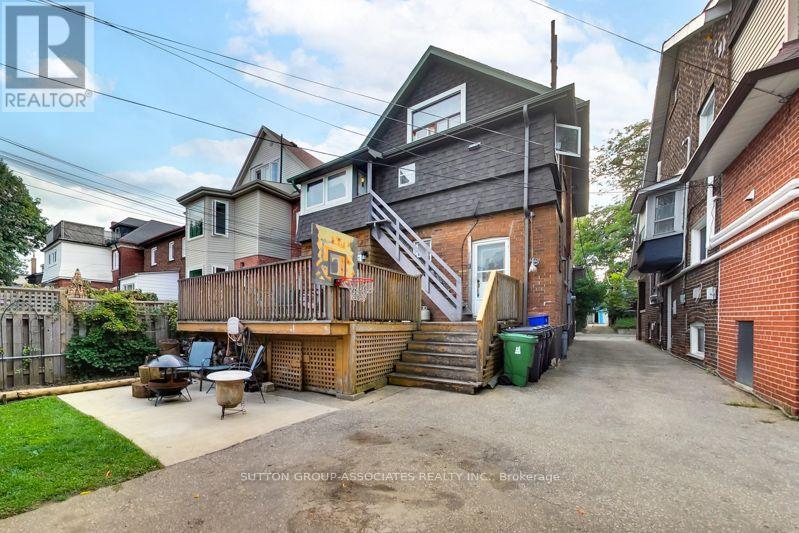 131 Lauder Avenue, Toronto, Ontario  M6H 3E4 - Photo 36 - W13693722