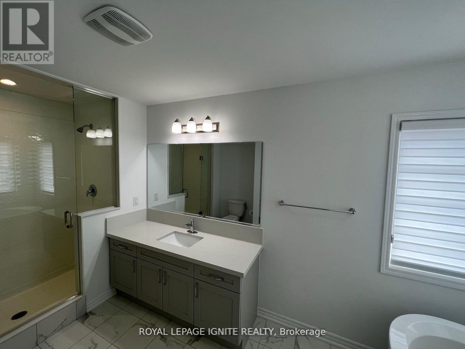 1253 Redbud Gardens, Milton, Ontario  L9E 1S2 - Photo 14 - W13693726
