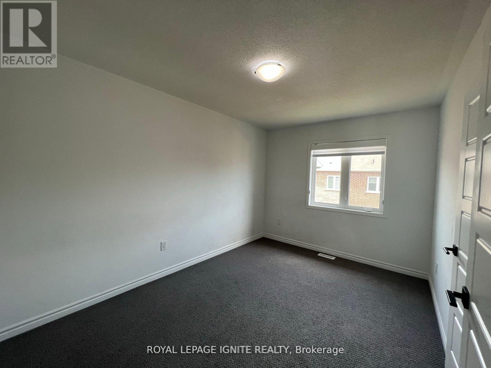 1253 Redbud Gardens, Milton, Ontario  L9E 1S2 - Photo 16 - W13693726