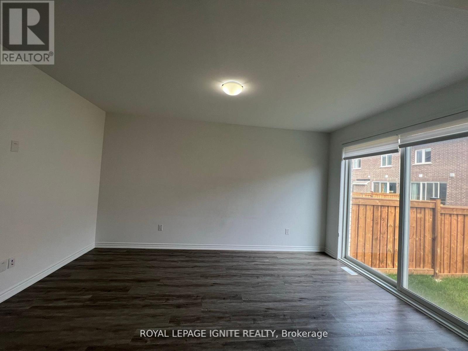 1253 Redbud Gardens, Milton, Ontario  L9E 1S2 - Photo 9 - W13693726