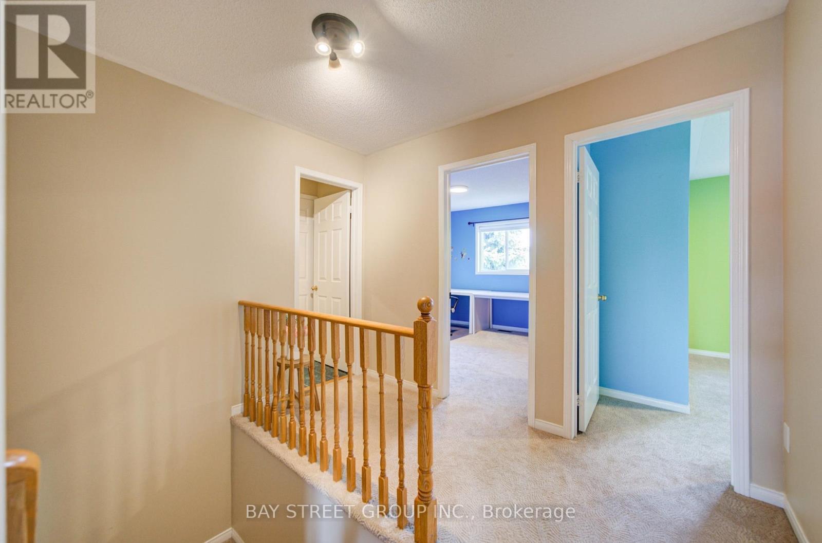 5922 Dalebrook Crescent, Mississauga, Ontario  L5M 5R9 - Photo 17 - W13693770