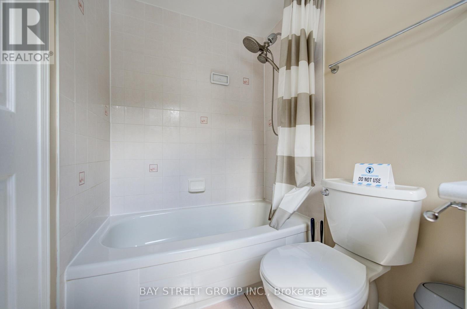 5922 Dalebrook Crescent, Mississauga, Ontario  L5M 5R9 - Photo 18 - W13693770